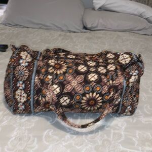 Medium “Vera Bradley” Duffel Bag. Excellent Condition. No Tears or Frayed Edges!